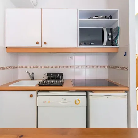 Les Hautes Folies-7 By Interhome *