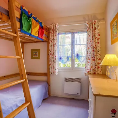 Les Hautes Folies-7 By Interhome Сasa de vacaciones *