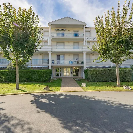 Les Hautes Folies-7 By Interhome